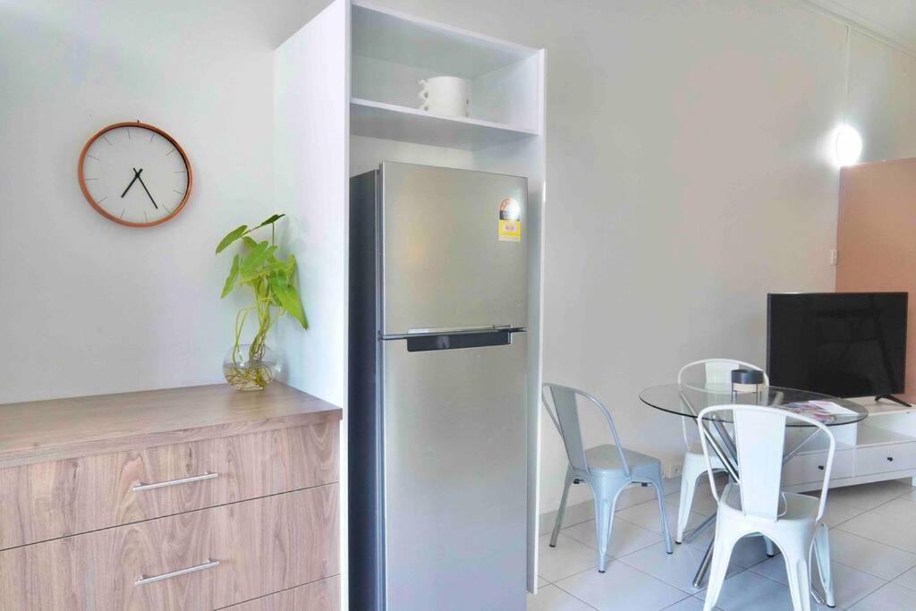 Lovely One Bed Room Apartment Right In The City Darwin Eksteriør bilde